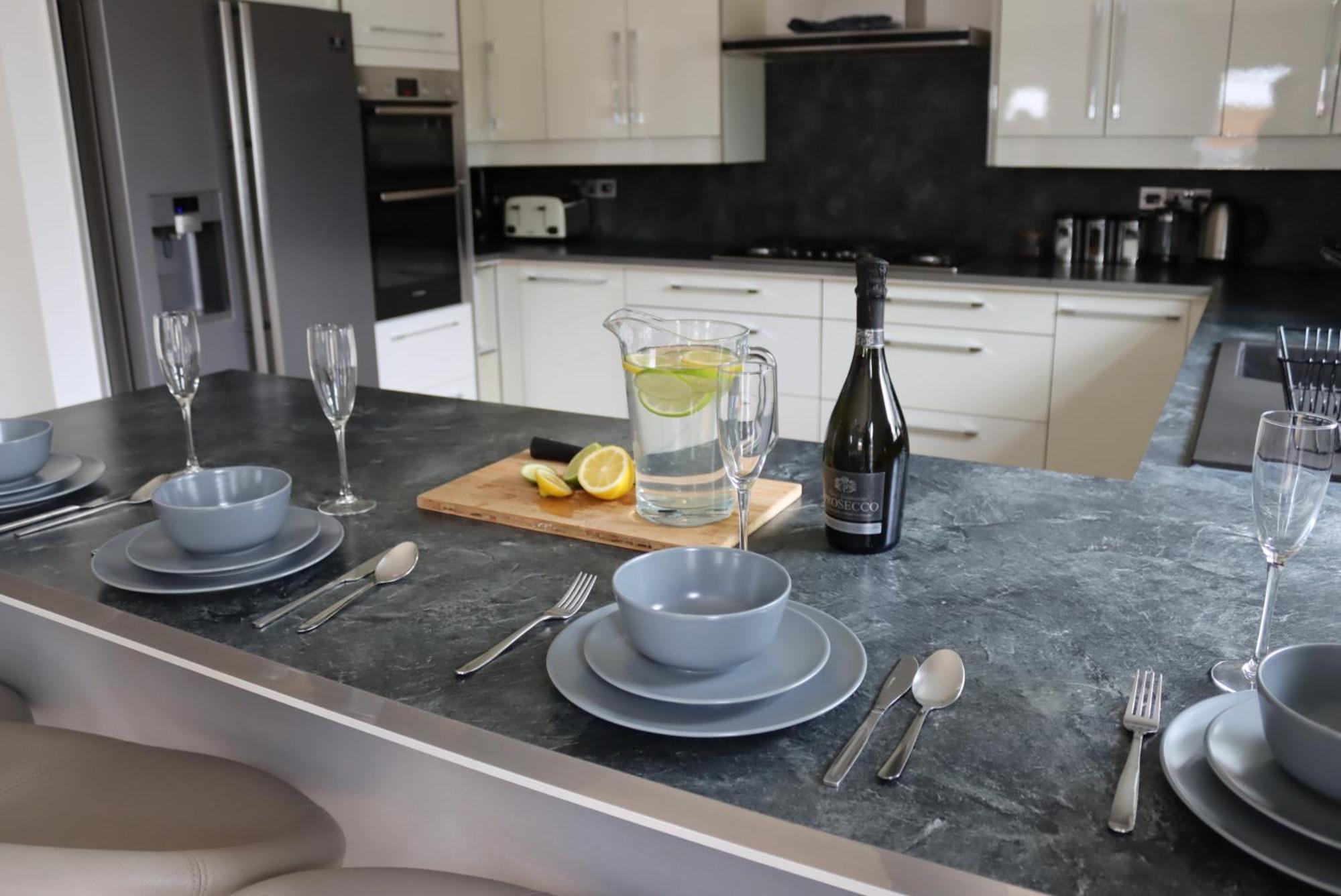 Four Corners Holiday Home Hot Tub & Sauna Ferndown Eksteriør billede